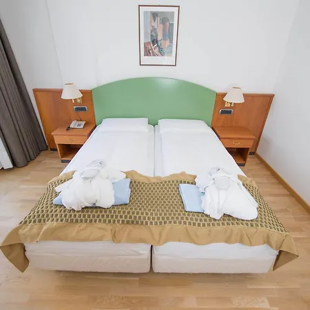 호텔 Venezia 4*